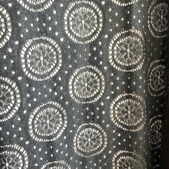 THE FIFTH LABEL BLOUSE - Picture 2 of 3